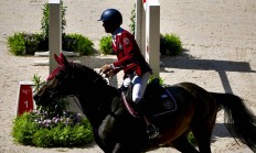 开运体育课程-新西兰选手获得马术比赛金牌