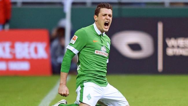 沙尔克04客场战平云达不莱梅,保住争冠关键一分 沙尔克04客场战平云达不莱梅,保住争冠关键一分