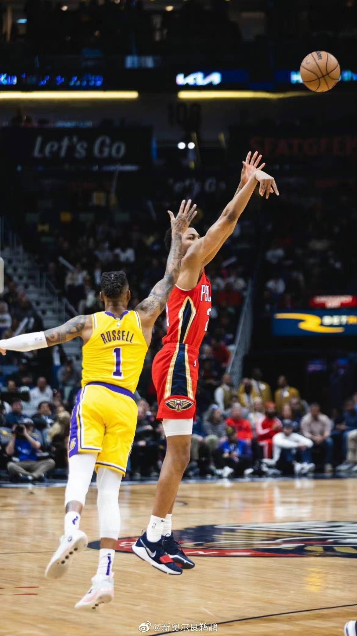 活塞客场战胜步行者，结束对手的连胜的简单介绍