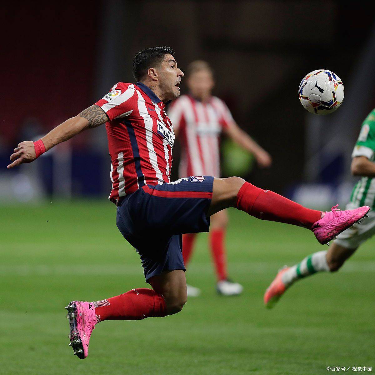 关于沙托鲁客场战胜南特，取得分的信息