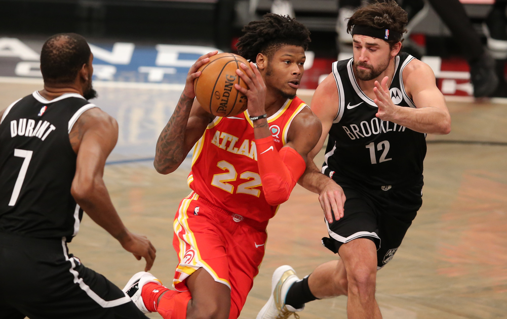 包含亚特兰大老鹰青年军异军突起，成为黑马的词条