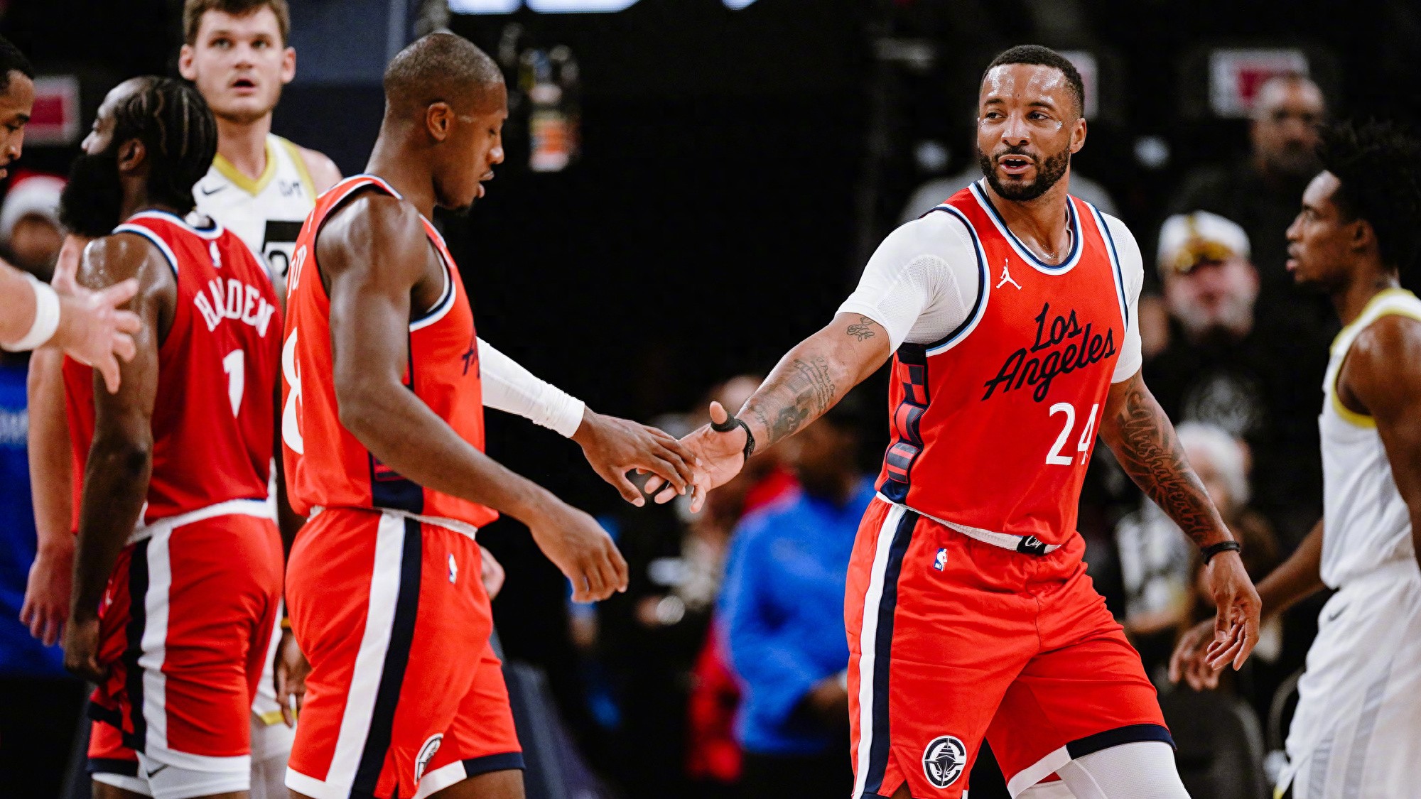 火箭大胜鹈鹕，哈登再度上演分表演的简单介绍